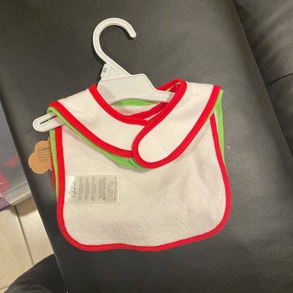 NWT baby bibs holiday - Picture 2 of 4